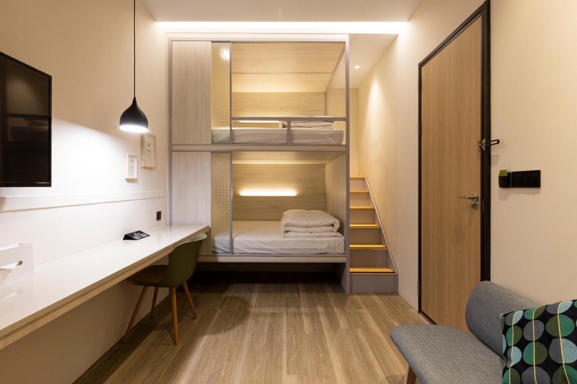 Meander 1948 Hostel Taipei Bagian luar foto
